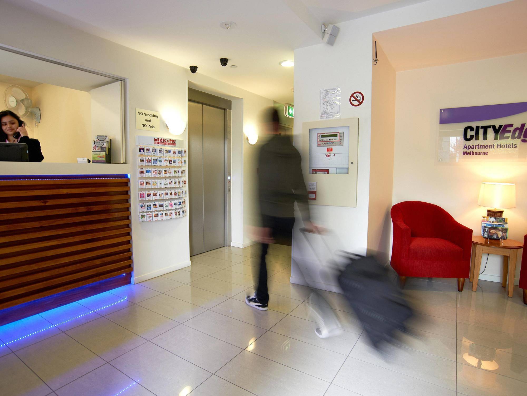 City Edge North Melbourne Apartment Hotel Exterior foto